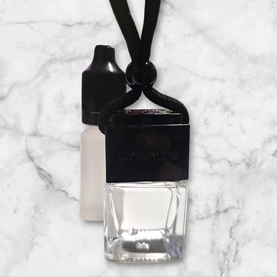 Autoparfum Savage Odeur - 8ml + Navulling 10ml - geur - Geurtje - Auto Luchtverfrisser - Autoverfrisser - Luchtverfisser - Autoluchtje - Autoparfum - Parfum voor auto - Auto parfum hanger - Parfum Auto - Autohanger - Verjaardagscadeau