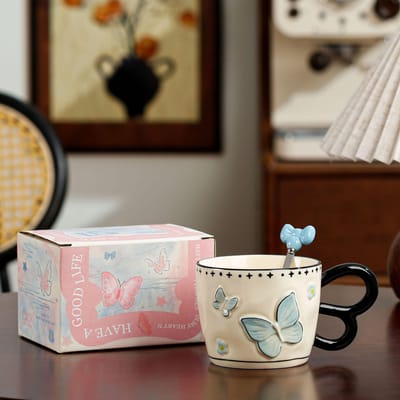Hoge Waarde Vlinder Beker Meisjes Hart Waterbeker Souvenir Verjaardagscadeau Koffiekop Mok met Lepel Keramische Beker 400ml