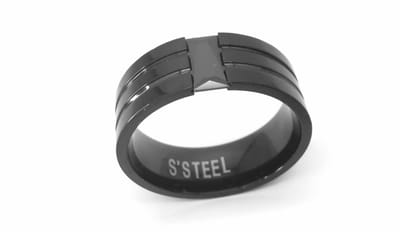 Ring - RVS - Maat 22 - Zwart glanzende ring met prachtige rechthoekige transparante zwart geslepen kristal steen. Zowel - dame - heer.