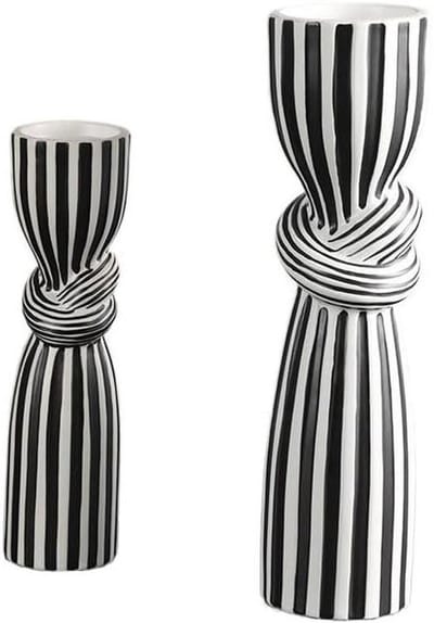 Gestreepte Kandelaar - Keramiek Kaarshouder - Woondecoratie - Klassieke Elegantie - 10 cm Hoogte - Zwart Wit