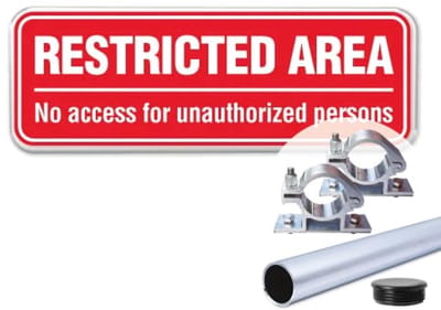 Bord Restricted Area - Weerbestendig Aluminium - 40x15 cm - Bevestiging: Met paal 120 cm + paalbeugels + paaldop