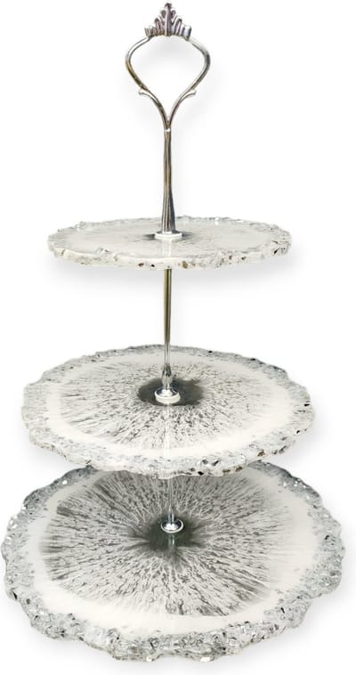 Resin Art JR: Ontdek Onze Unieke Handgemaakte Etagère!