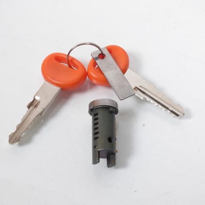 neiman vicma sleutelschakelaar voor piaggio 125 vespa scooter pk 1982 tot 1984 6602 nieuw