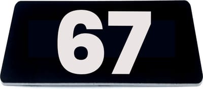 Nummerplaatje 67 - 80 x 50 x 1,6 mm - Zwart/wit - incl. 3M-tape | Nummerbordje - Deur en kamernummer - brievenbusnummers - Gratis verzending - 5 jaar garantie