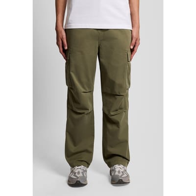 Lyle & Scott Articulated Cargo Trousers Fatigue Olive Size: W32L30 | Cargo Pants Outlet | Heren | Bruin