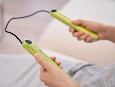 REAL EMS Hand Massager - Electrical Muscular Stimulation - hand, wrist, elbow - strength and pain relief - bloodflow