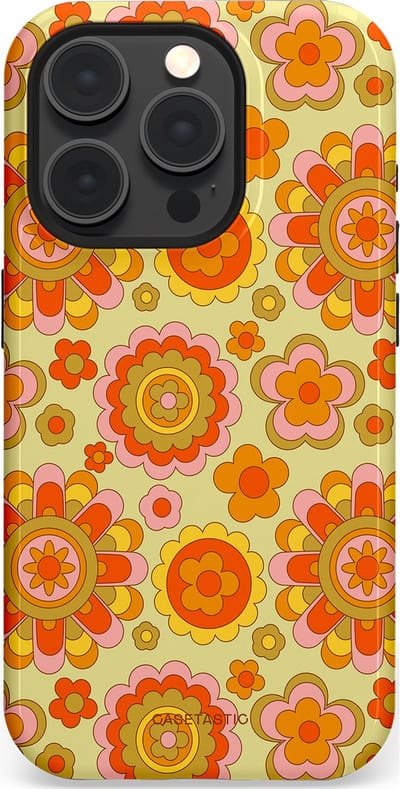 Casetastic Hoesje Geschikt voor Apple iPhone 15 Pro Magsafe - Stijlvolle Beschermende Duo-layer Case - Retro Oranje Bloemen