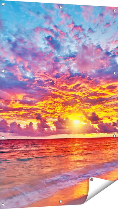 Gards Tuinposter Zonsondergang op het Strand in de Malediven - 80x120 cm - Tuindoek - Tuindecoratie - Wanddecoratie buiten - Tuinschilderij