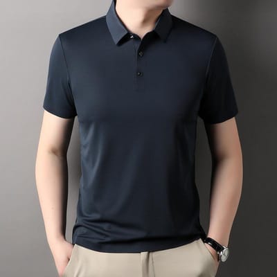 T-shirt à manches courtes sans coutures en soie glacée de couleur unie pour hommes, nouveau style d'été, décontracté, fin et ample, à porter sous un autre vêtement, pour hommes jeunes et d'âge moyen 3XL