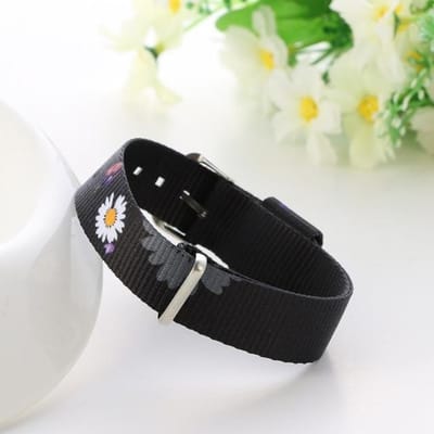 Nieuwe Madeliefjes Armbanden voor Meisjes Jongens Dames Regenboog Polsband Armband Katoen Linnen Verstelbaar Koppel Sieraden Cadeaus black