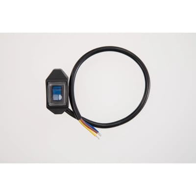 Lichtschakelaar met groot bereik voor stuurverlichting. Waterbestendig. 30 cm kabel. SW-Motech