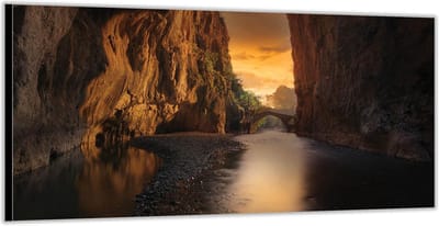 Dibond –Rivier tussen de Rotsen– 200x100 Foto op Aluminium (Wanddecoratie van metaal)
