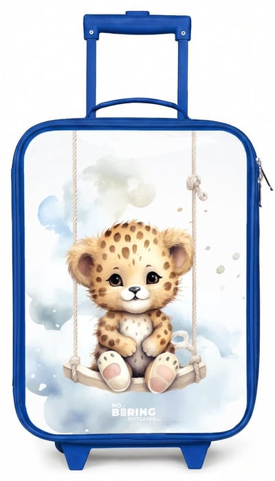 NoBoringSuitcases.com® - Kinderkoffer blauw - Kindertrolley jongen - Cheeta welpje op een schommel in de wolken - Koffer kind lichtgewicht - Reiskoffer trolley voor kinderen - Koffertje met lichtgevende wieltjes - Rolkoffer