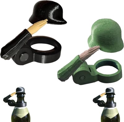 Bierflesdoppen met soldatengroet - 2 stuks - 3D-Geprint - Anti insecten dopjes - bierflessen - eco - voor barbecuefeestjes en bars - cadeaus voor veteranen, actieve militairen en patriottische bierliefhebbers - zwart + groen