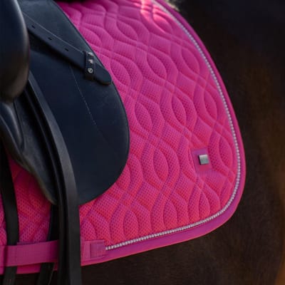 Imperial Riding Dressuur Dekje - Full Shocking Pink