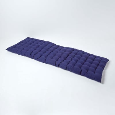 Homescapes Tuinbank Kussen – Marineblauw – 3 Zitter Zitkussen – 143x42 cm – 100% Katoen – Wasbaar – Comfortabel & Stevig