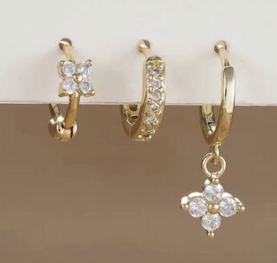 Oorbellen Set - 3 stuks - Kleur: Goud - Luxe Oorbellen - Incl. Cadeauverpakking - Oorhangers / Oorring / Oorknopjes - Hoge Kwaliteit RVS - Stainless Steel / Roestvrijstaal - Verkleurt Niet - Oorbellen Set - Oorbellen Vrouwen / Dames