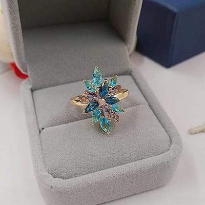 Luxe Feest Meerkleurige Kristal Zirkonia Ringen Grote Bloem Vrouwelijke Metaal Vergulde Ring Maat 6 -10 10 gray