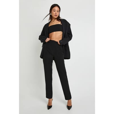 boohoo Dames Lange, op maat gemaakte pakbroek met hoge taille en taps toelopende snit | Zwart | Maat: 40
