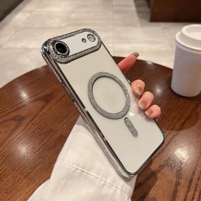 Hoesje met Diamantjes en Glitter Geschikt voor: Apple iPhone 17 Air - MagSafe Glitter Hoesje - Zilver met Diamanten steentjes - Glamour Hoesje