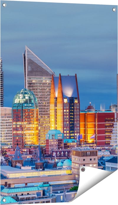 Gards Tuinposter Den Haag Skyline met Wolkenkrabbers - 60x90 cm - Tuindoek - Tuindecoratie - Wanddecoratie buiten - Tuinschilderij