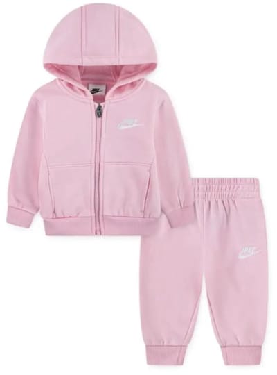 Nike lbr club set in de kleur roze.