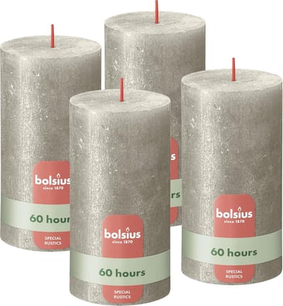 Set van 4 Rustieke Stompkaarsen Champagne Metallic Lang Brandtijd Decoratie
