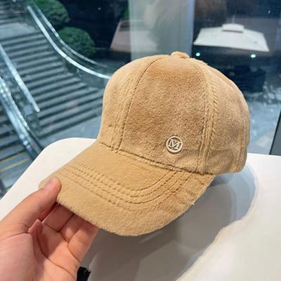 Veelzijdige baseballcap gemengd pet merk vrouwelijk herfst en winter alle match pluche hoed geschikt voor gezicht grote baseball caps kaki
