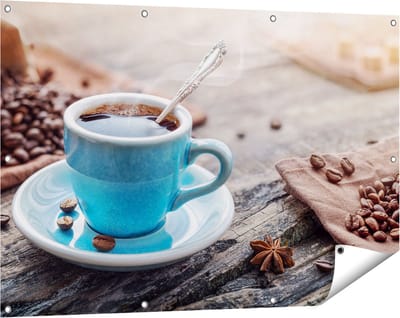 Gards Tuinposter Blauw Kopje Koffie met Koffiebonen - 120x80 cm - Tuindoek - Tuindecoratie - Wanddecoratie buiten - Tuinschilderij