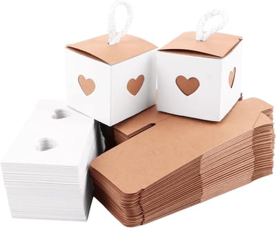 Kleine geschenkdoosjes van kraftpapier, 100 stuks, 5,5 x 5,5 x 5,5 cm, met hart, ideaal voor bonbons, gastgeschenken en feestdecoratie