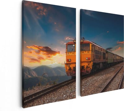 Artaza Canvas Schilderij Tweeluik Trein tussen de Bergen in Thailand - 80x60 - Foto Op Canvas - Canvas Print