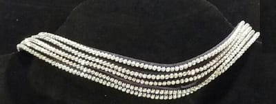 halsband met strass strengen