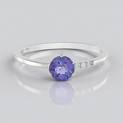 Cavill - Elegante ring 925 Sterling zilver geplatineerd - 0,618 ct ronde Tanzaniet met 3 zirkonia's 0,045 ct - Dames sieraden