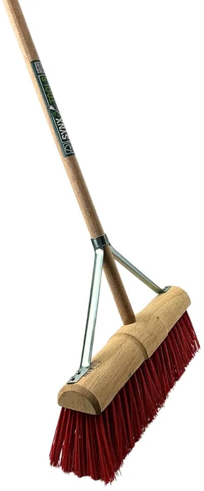 Synx Tools Wegenbouwbezem 45cm Nylonharen- incl. Steel 150 cm - Straatbezem / Stadsbezem - Harde natuurvezels - veger - Bezems buitenbezem - Wegen bouw