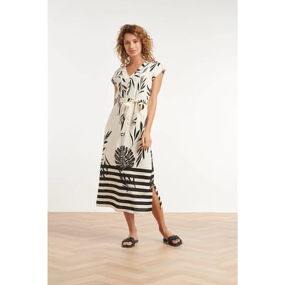 Smashed Lemon Witte maxi jurk met zwarte bladerenprint en gestreepte zoom |