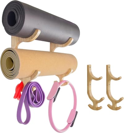 Yoga Mat Wandbevestiging - Houten Opberger - Fitness Spullen Organiseren - Met Vier Haken - 41x25 cm - Houtkleur