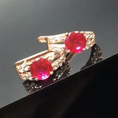 585 Paars Verguld 14K Roségoud Ingezette Kristal Robijn Oorbellen Voor Dames Klassiek Elegant Unieke Charme Verlovingssieraden Cadeau red