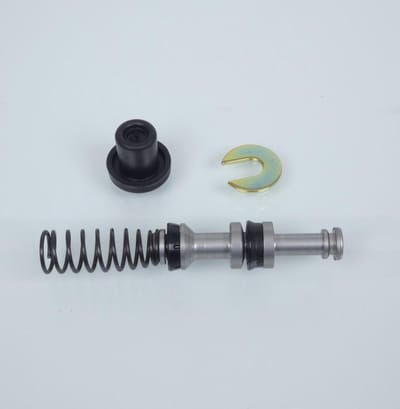 Kit réparation maitre cylindre frein Tourmax pour moto Kawasaki 500 Z 1979 à 1981