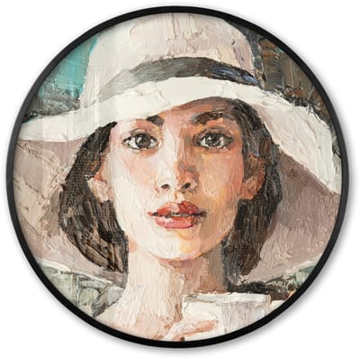 Poster in lijst Rond - Fotolijst 60x60 cm - Posters - Schilderij - Olieverf - Vrouw - Koffie - Hoed - Ronde posterlijst zwart - Decoratie - Wanddecoratie woonkamer - Muurdecoratie slaapkamer