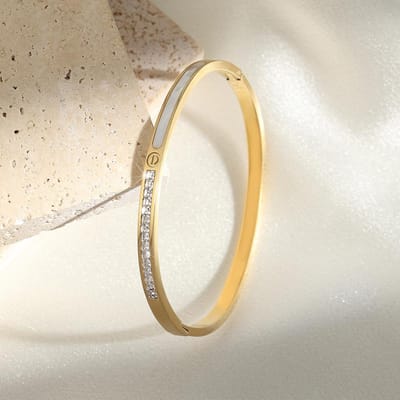 Bracelets Mode Simples Incrustés de Nacre en Acier Inoxydable 316L Pour Femmes Plaqué Or Couple Ne Se Décolorant Pas Bijoux de Fête beige