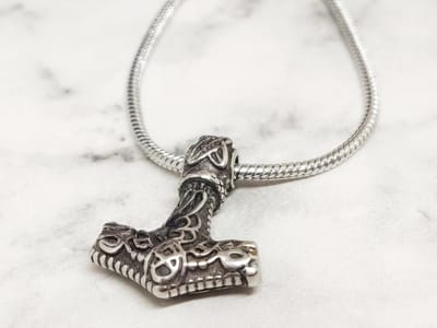 Mei's - Viking Tiny Hammer - ketting dames - Mjolnir - RVS zilver - 70 cm
