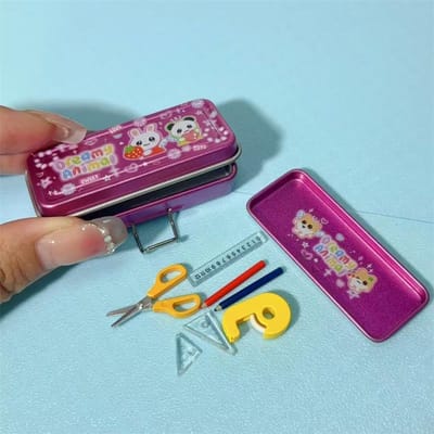 Mooi Miniatuur Poppenhuis Dubbellaagse Etui – Pen Liniaal en Schaar Set voor Micro Landschap Decoratie en Rollenspel gray