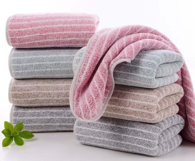 Unyqoos ® Luxueuze Handdoekenset van Fluweelzachte Stof voor Optimaal Comfort en Stijl