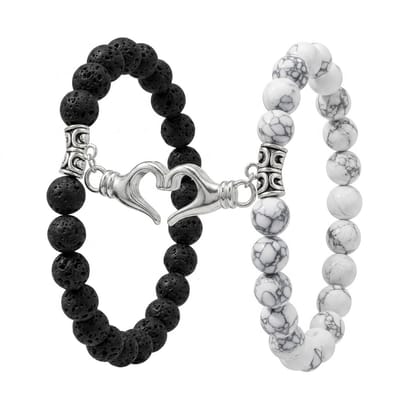 Koppel armbanden set voor heren en dames – kralenarmbanden met hartvormige handbedel – zwart lavasteen en wit marmerlook