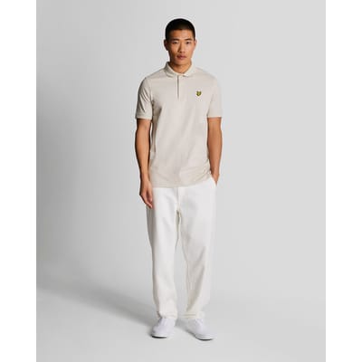 Men's Lyle And Scott Rally Tipped Polo Shirt in Beige