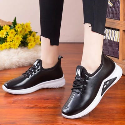 Winter Effen Kleur Katoenen Schoenen Dames Pluche Verdikt Leer Waterdichte Schoenen Platte Zool Antislip Warme Casual Katoenen Schoenen 36 zwart