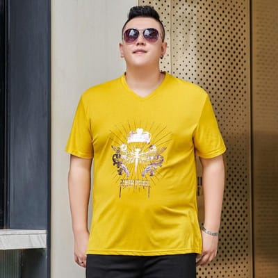 Super Dik Oversized Heren T-shirt met Korte Mouwen en V-hals Dikke Plus Size Dikke Dikke Man Lichaamsshirt Tide Onderhemd 7XL