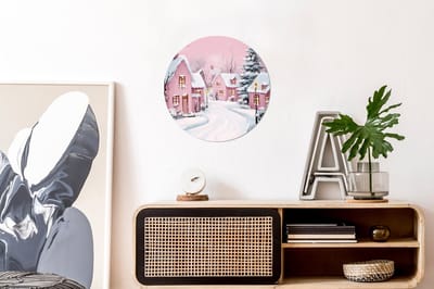 WallCircle - Wandcirkel - Muurcirkel - Kerstdorp - Roze - Winter - Sneeuw - Huizen - Aluminium - Dibond - 30x30 cm - Binnen en Buiten