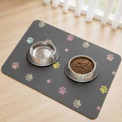 Mat Waterabsorberend Kat Honden Mat voor Voer- en Waterbak, Antislip Voermat voor Huisdieren Geen Vlekken Hondenvoermat, Snel Droog (Dark Grey-Star Paws, 44 x 71 cm)