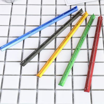 Store_7 - Schaal liniaal - Aluminium heerser - 15cm - Driehoekige liniaal - Perfect voor architecten en ingenieurs - Zwart